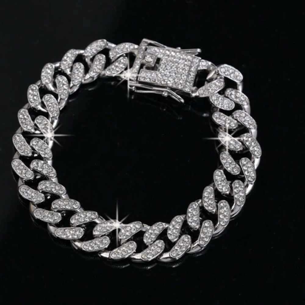 Silver Cuban Link Bracelet Brand New - Unisex